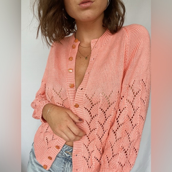 Vintage Coral Pink Cardigan - Picture 3 of 4
